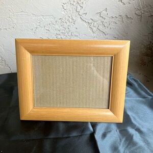 Natural Wood Photo Frame 5 x 7” photo